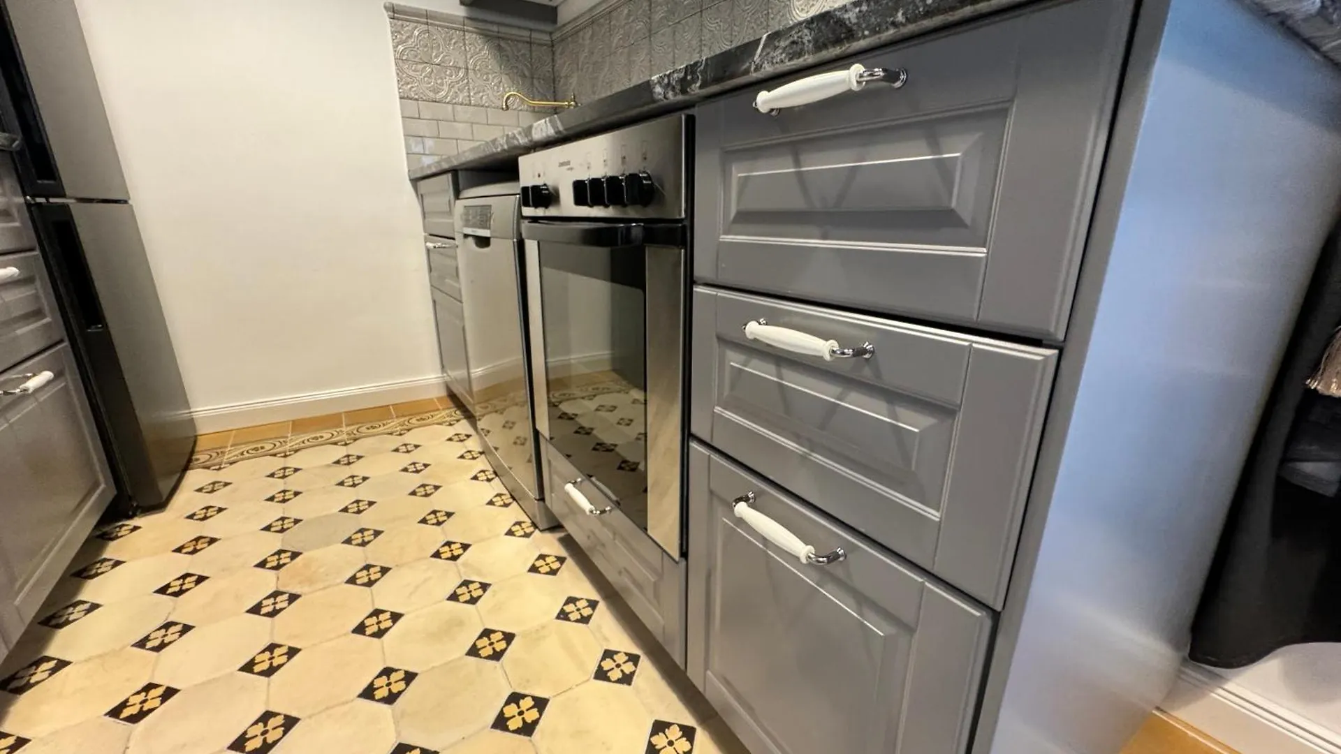 7Th Heaven Vienna Center Apartments 0*,  Austria