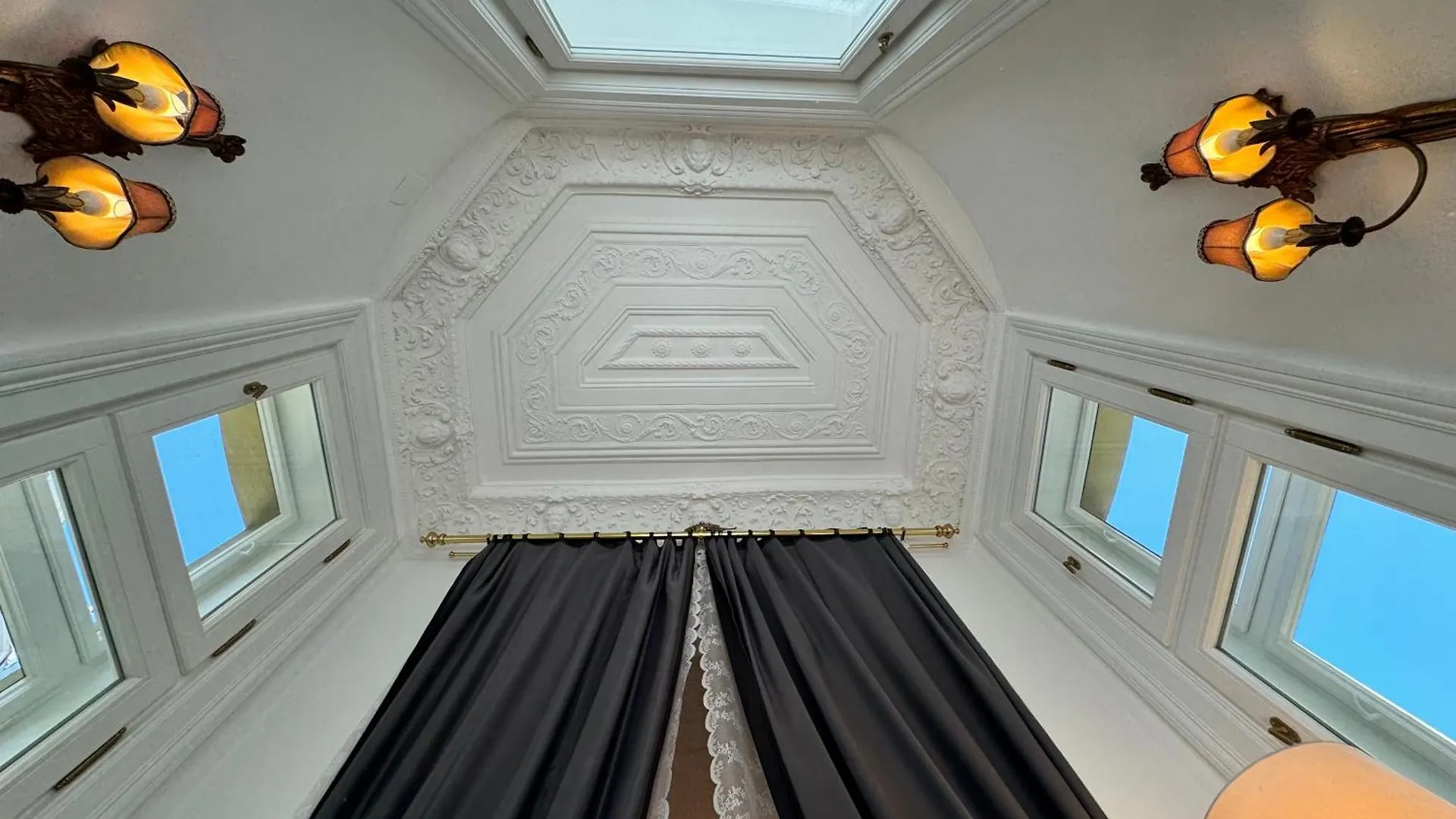 7Th Heaven Vienna Center Apartments