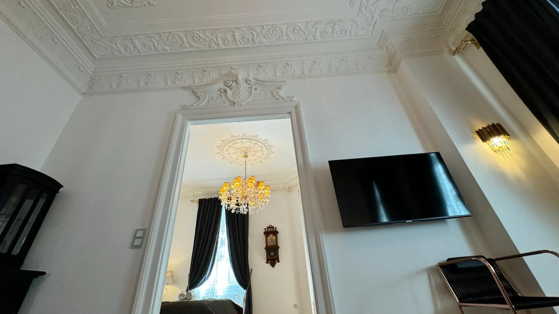 7Th Heaven Vienna Center Apartments
