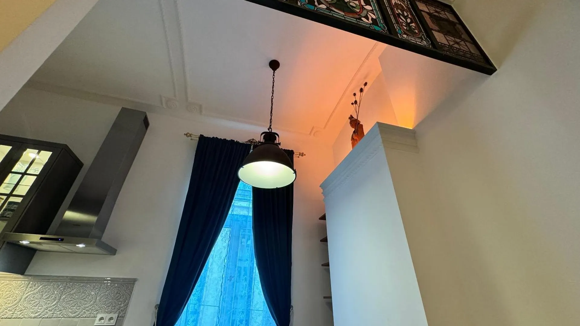 7Th Heaven Vienna Center Apartments