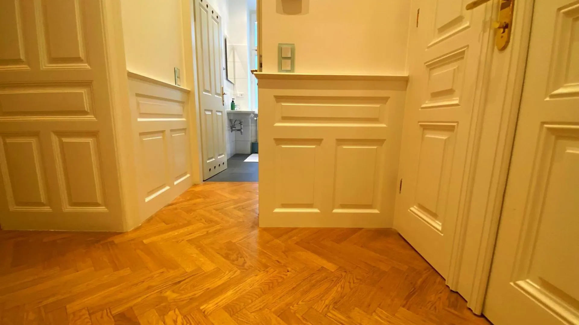 7Th Heaven Vienna Center Apartments Austria