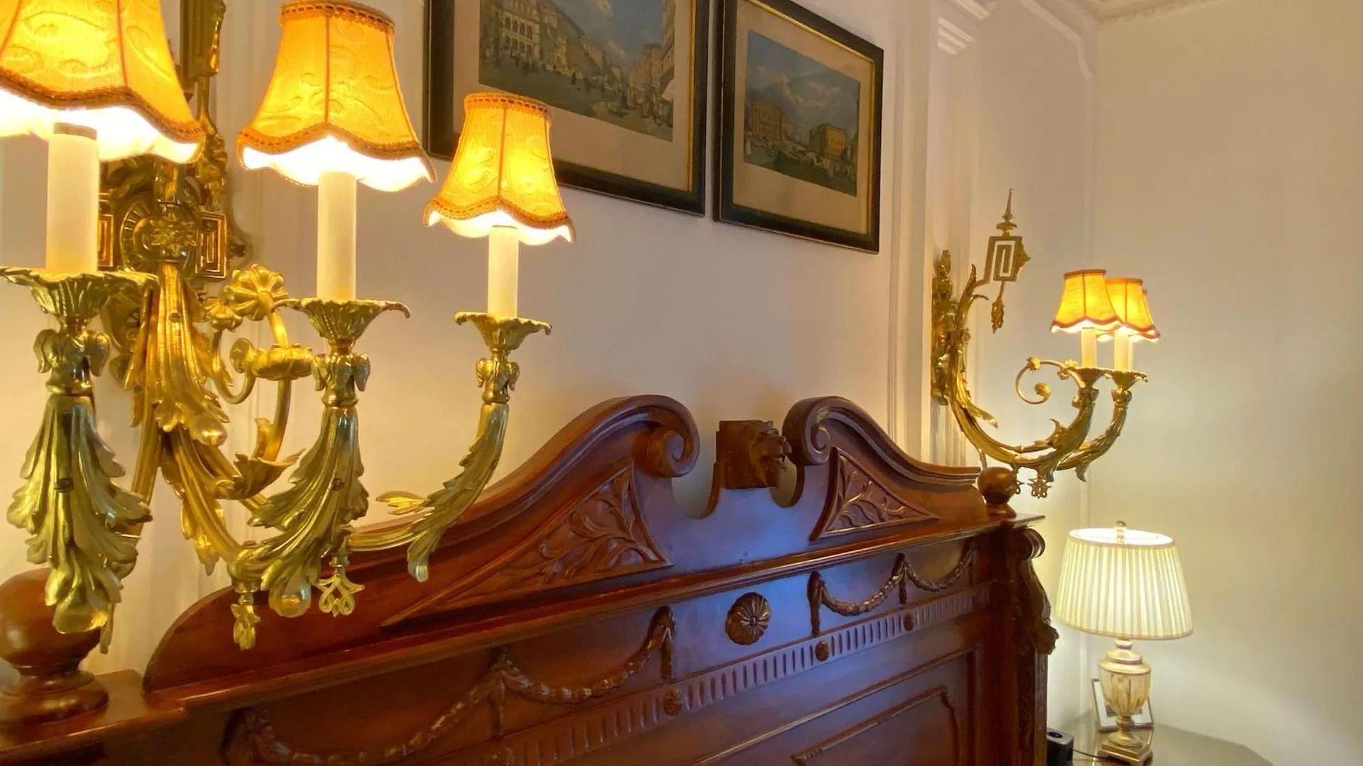 7Th Heaven Vienna Center Apartments