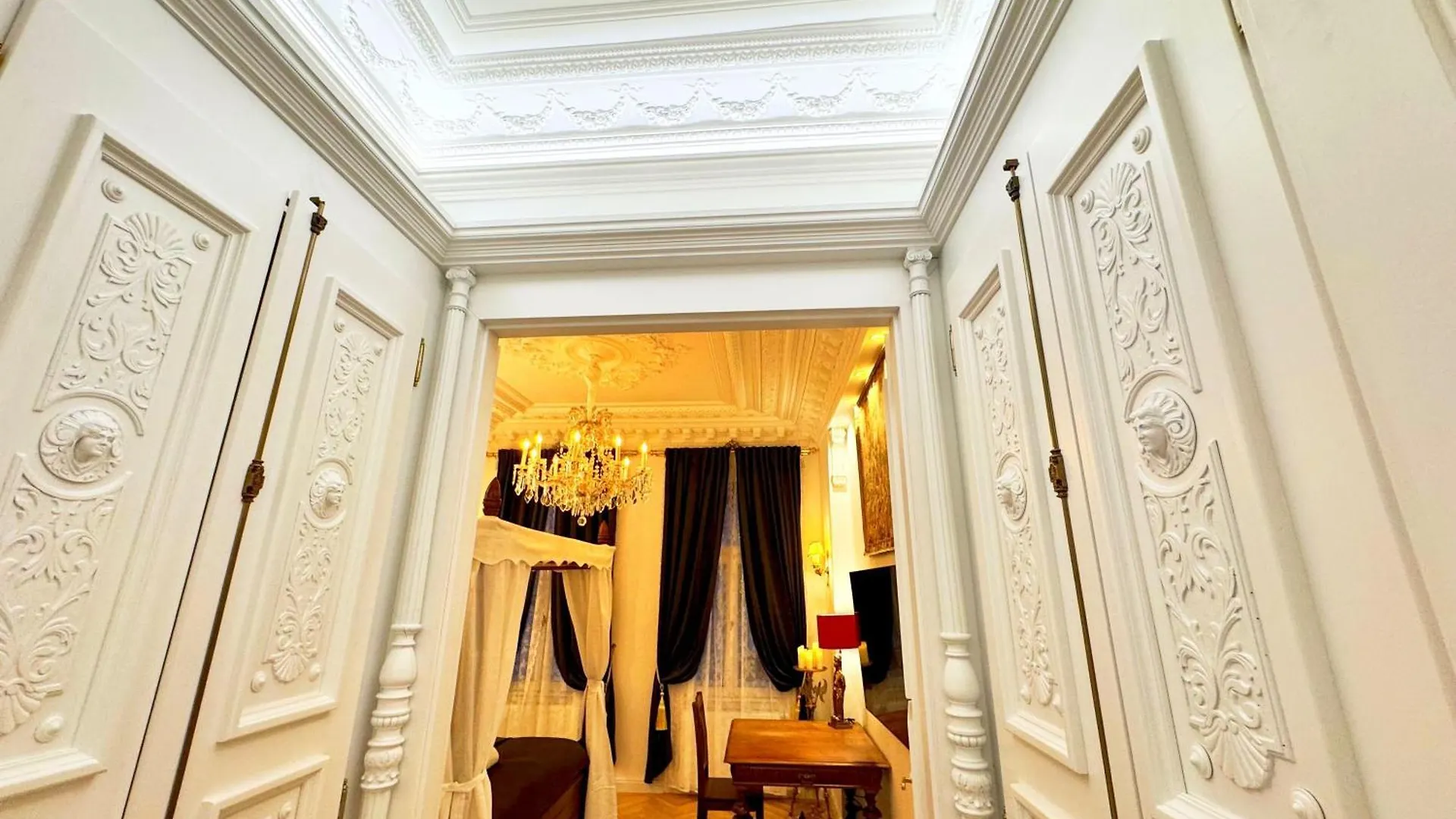 7Th Heaven Vienna Center Apartments