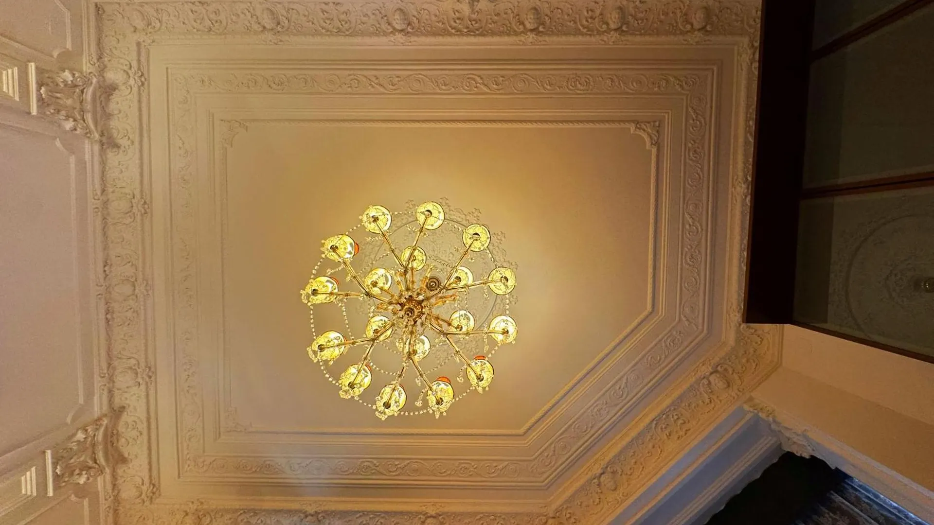 7Th Heaven Vienna Center Apartments