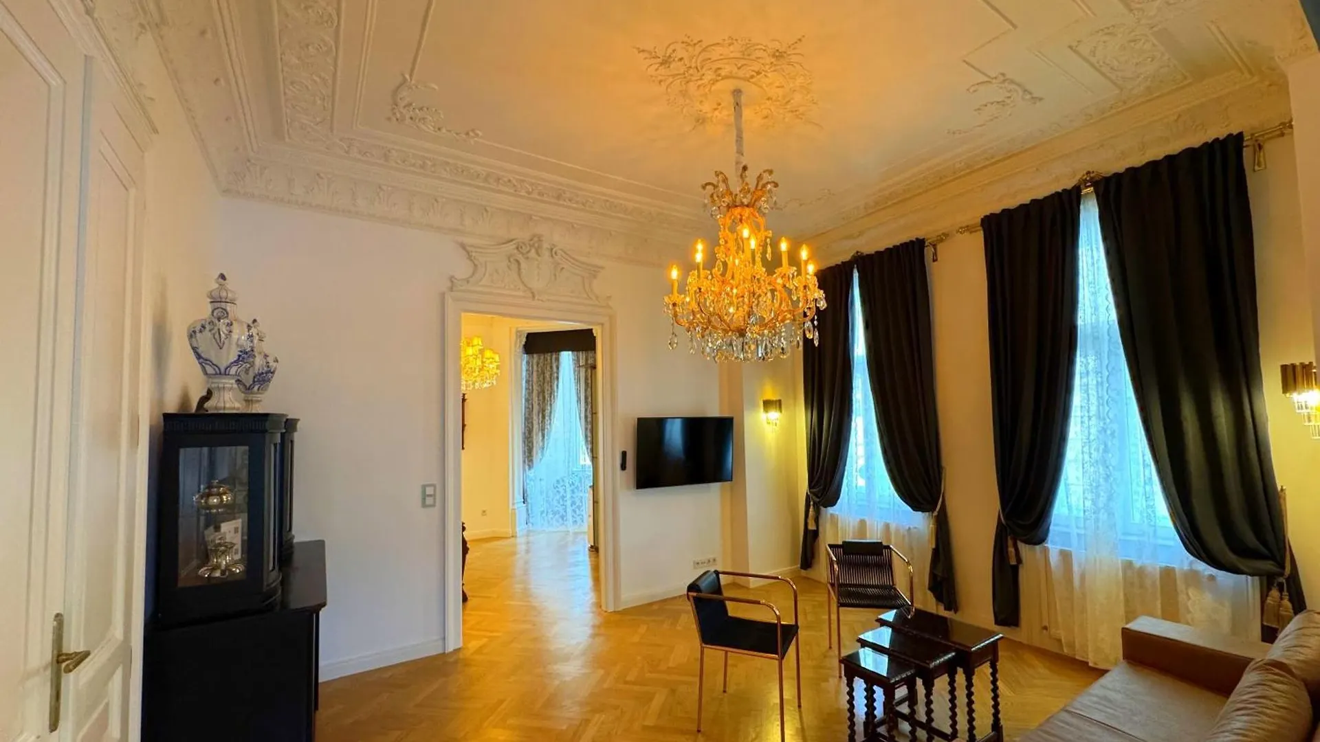 7Th Heaven Vienna Center Apartments 0*,