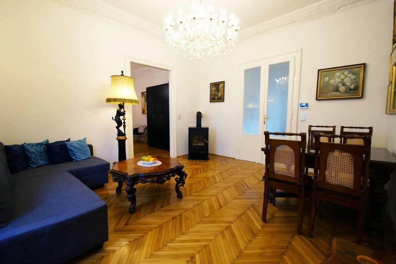7Th Heaven Vienna Center Apartments 0*,