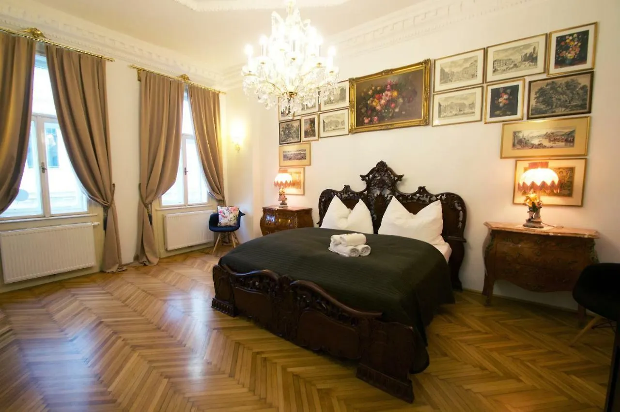7Th Heaven Vienna Center Apartments 0*,  Austria