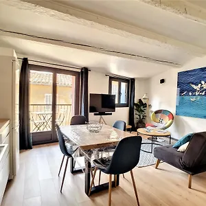 https://un-balcon-sur-la-mer.fr-provencehotel.com
