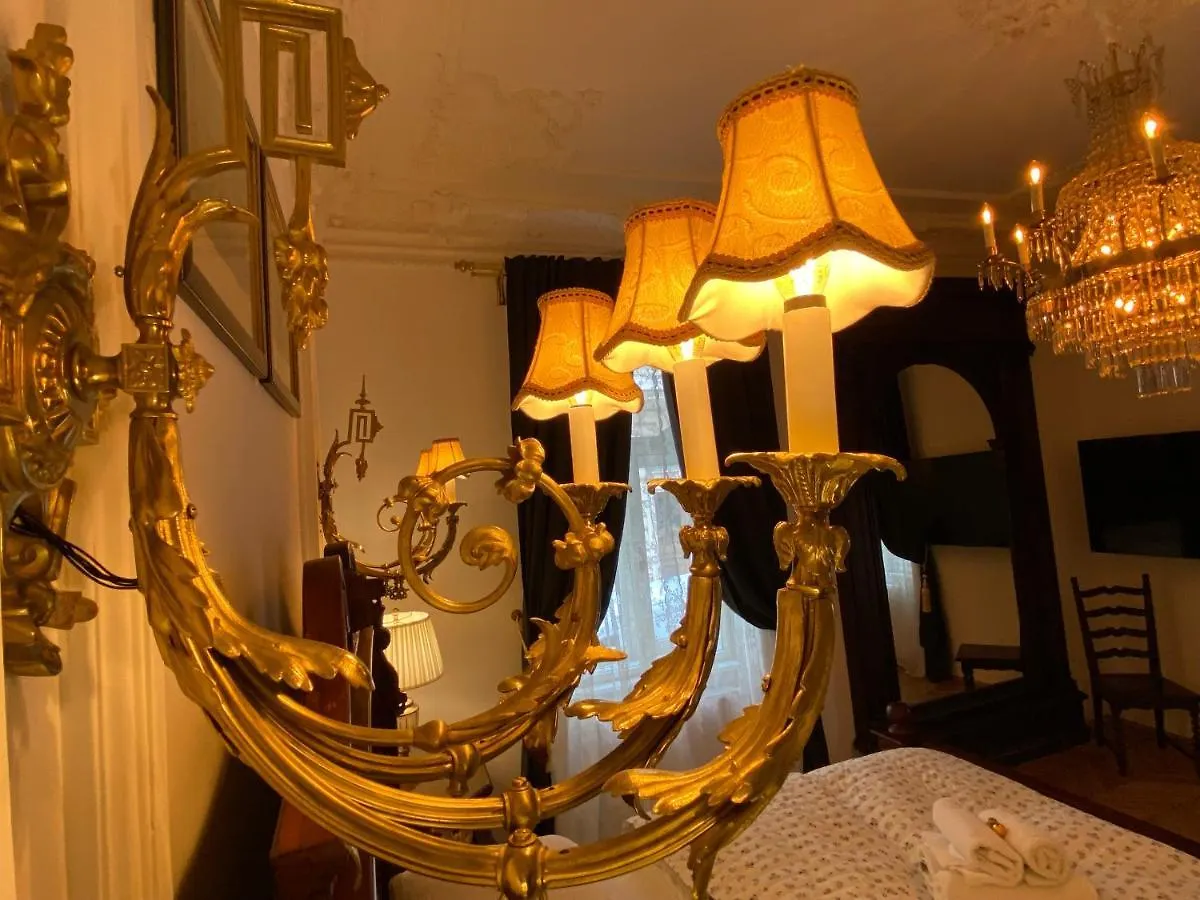 7Th Heaven Vienna Center Apartments